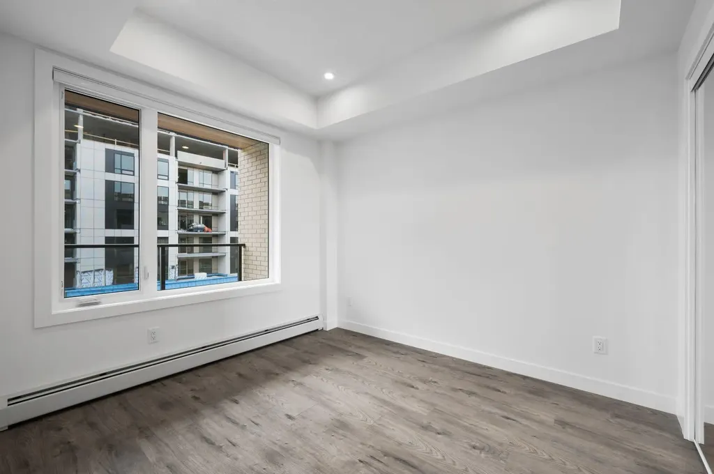 8370 Broadcast Avenue SW Calgary AB T3H 6L3