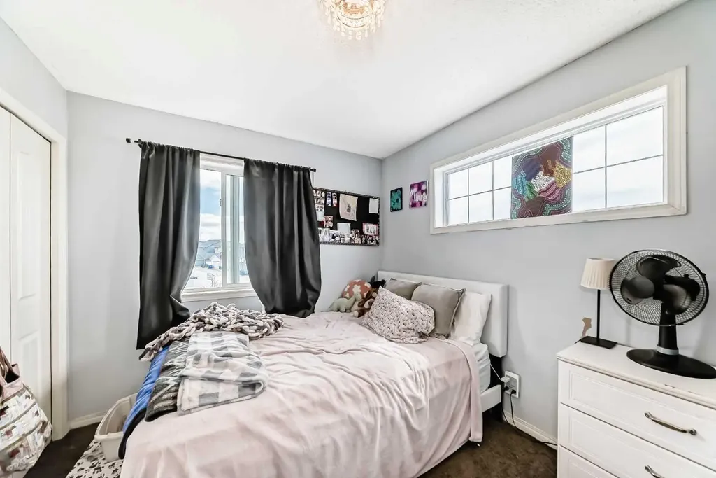 404 Redstone Grove NE Calgary AB T3N 0J3