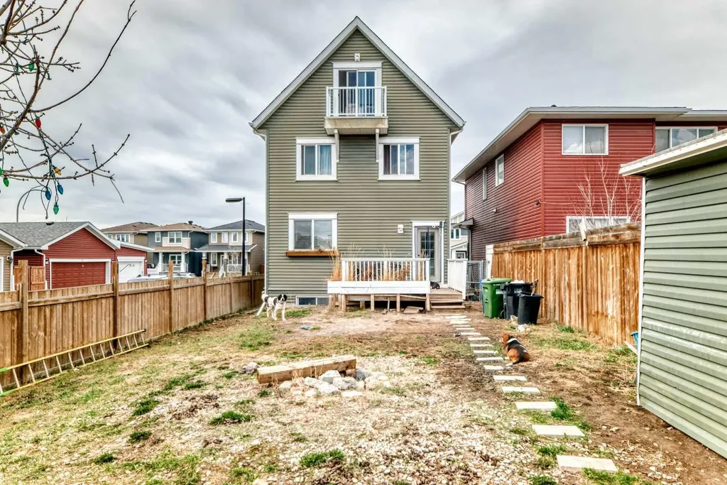 404 Redstone Grove NE Calgary AB T3N 0J3