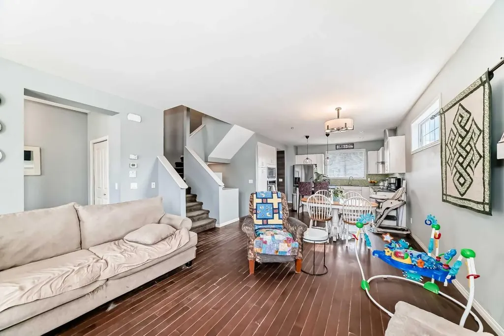 404 Redstone Grove NE Calgary AB T3N 0J3