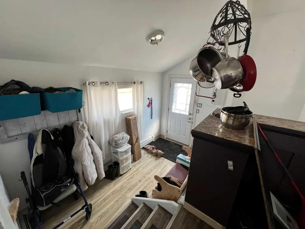 132 8 Avenue Gleichen AB T0J 1N0