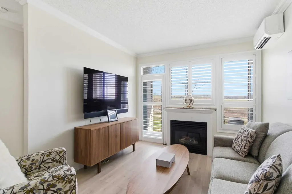 1010 Arbour Lake Road NW Calgary AB T3G 4Y8