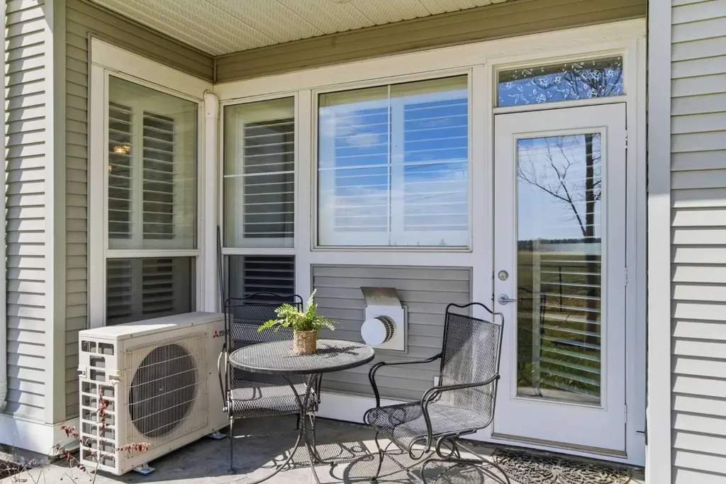 1010 Arbour Lake Road NW Calgary AB T3G 4Y8