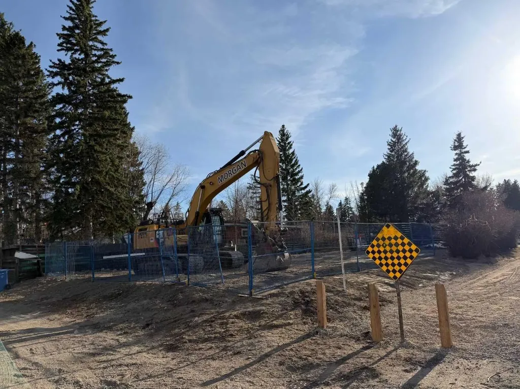 7216 Elbow Drive SW Calgary AB T2V 1K1