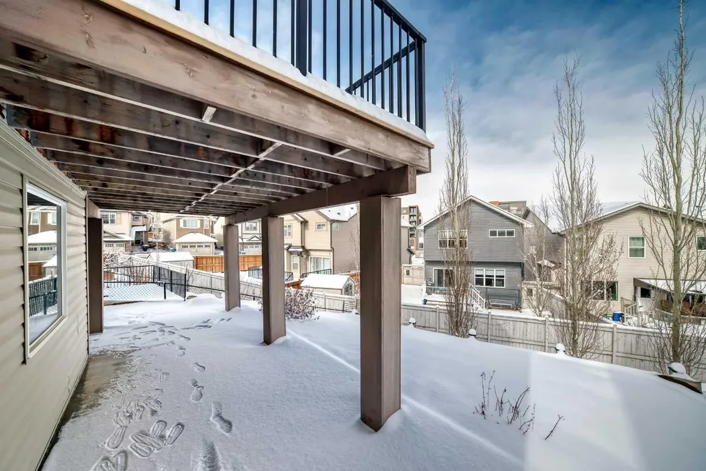 12 Kincora Mews NW Calgary AB T3R 0N3