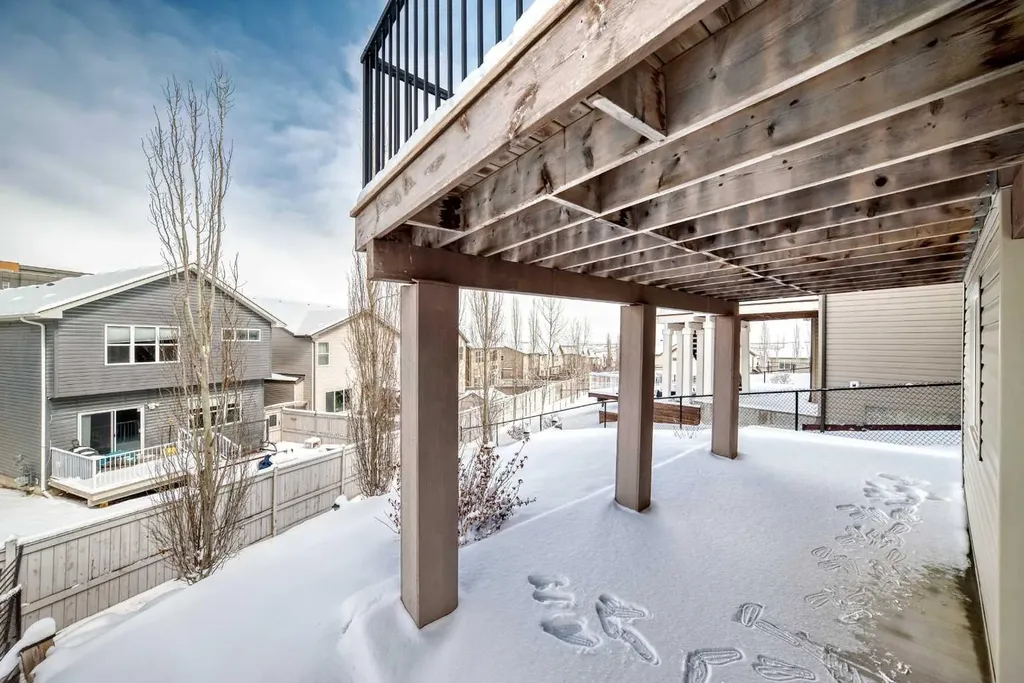 12 Kincora Mews NW Calgary AB T3R 0N3