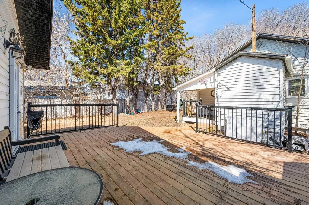 4811 40 Street Lloydminster SK S9V 0C3