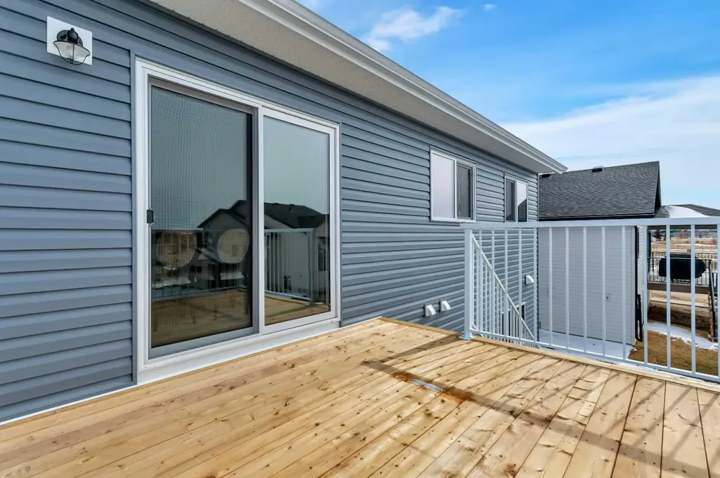 42 Tarzwell Avenue Red Deer AB T4P 0Y9