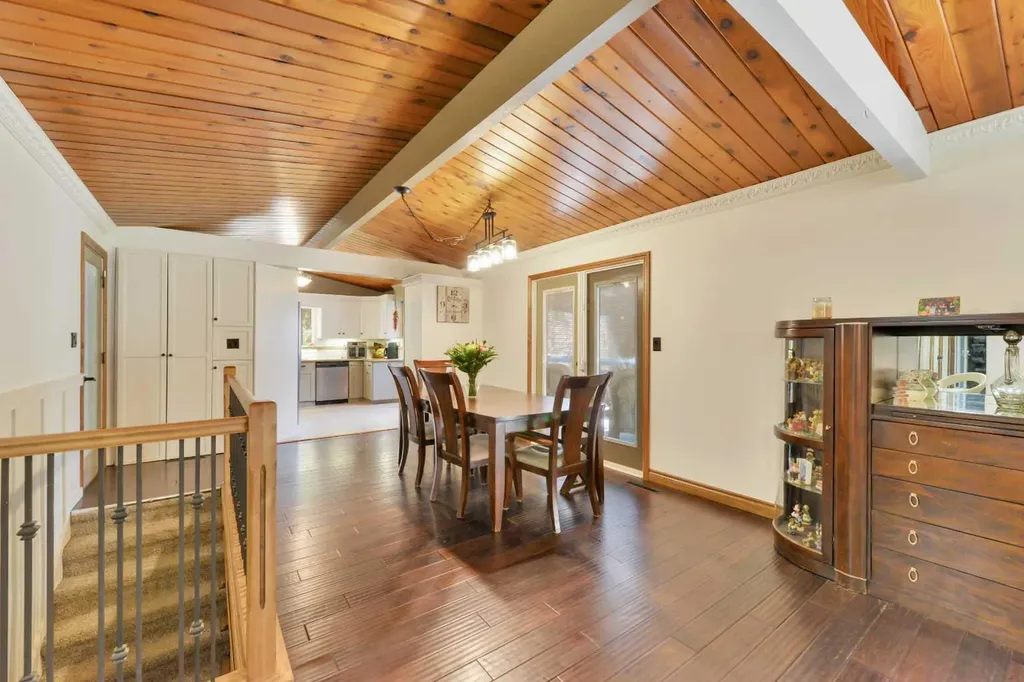 9 Cronquist Close Red Deer AB T4N 1E3