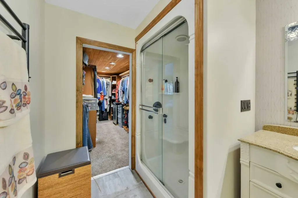 9 Cronquist Close Red Deer AB T4N 1E3