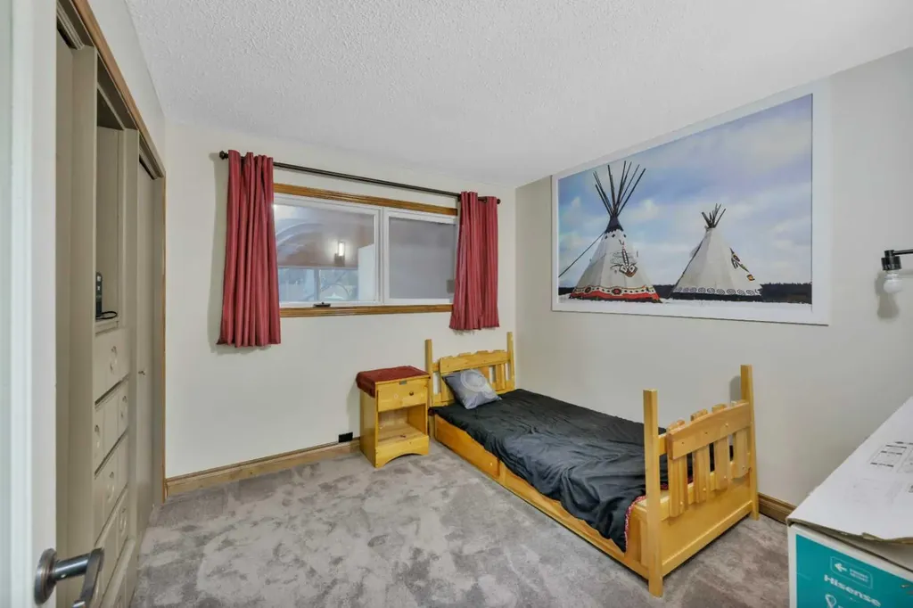 9 Cronquist Close Red Deer AB T4N 1E3