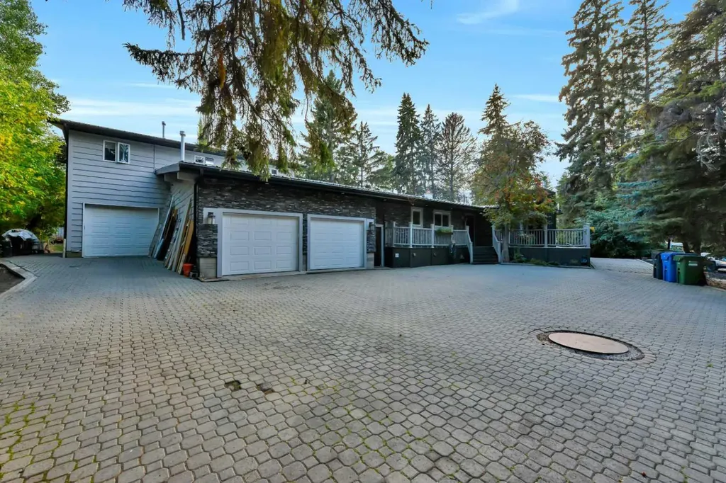 9 Cronquist Close Red Deer AB T4N 1E3
