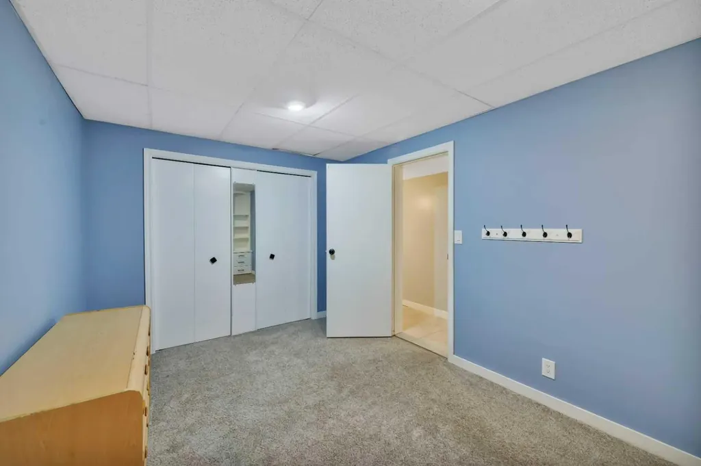9 Cronquist Close Red Deer AB T4N 1E3