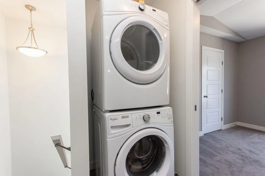 125 Caribou Crescent Red Deer AB T4P 0V6