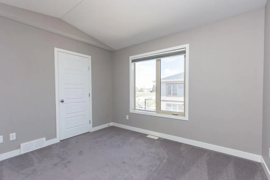 125 Caribou Crescent Red Deer AB T4P 0V6