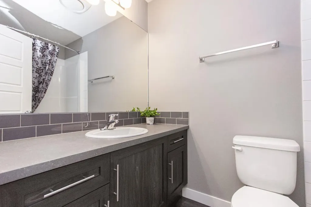 125 Caribou Crescent Red Deer AB T4P 0V6