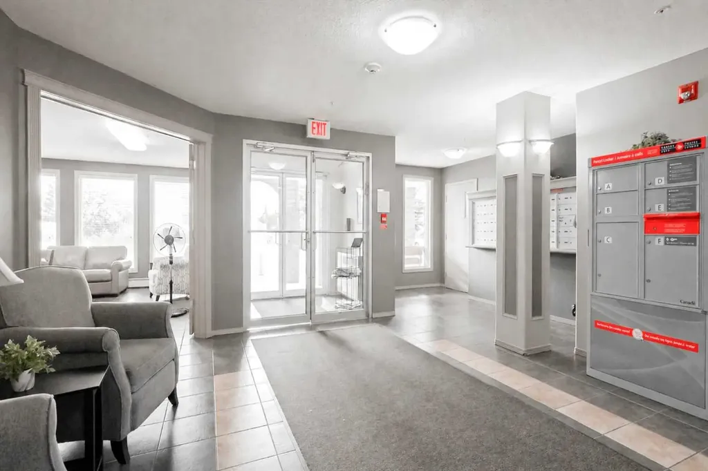 1632 Saamis Drive NW Medicine Hat AB T1C4X3