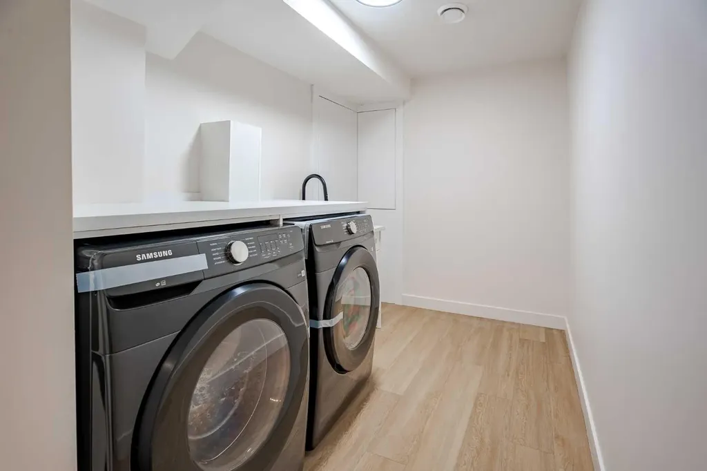 451 Arlington Drive SE Calgary AB T2H 1S4