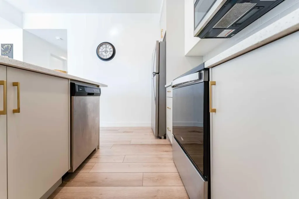 120 Spring Creek Common SW Calgary AB T3H 6E2