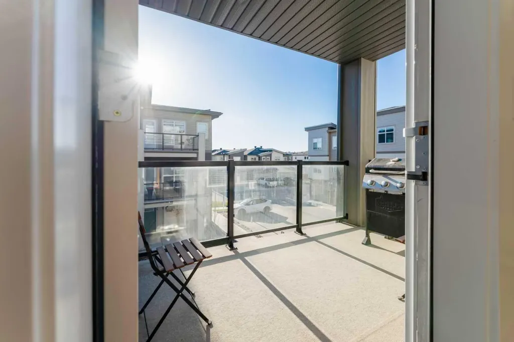 120 Spring Creek Common SW Calgary AB T3H 6E2