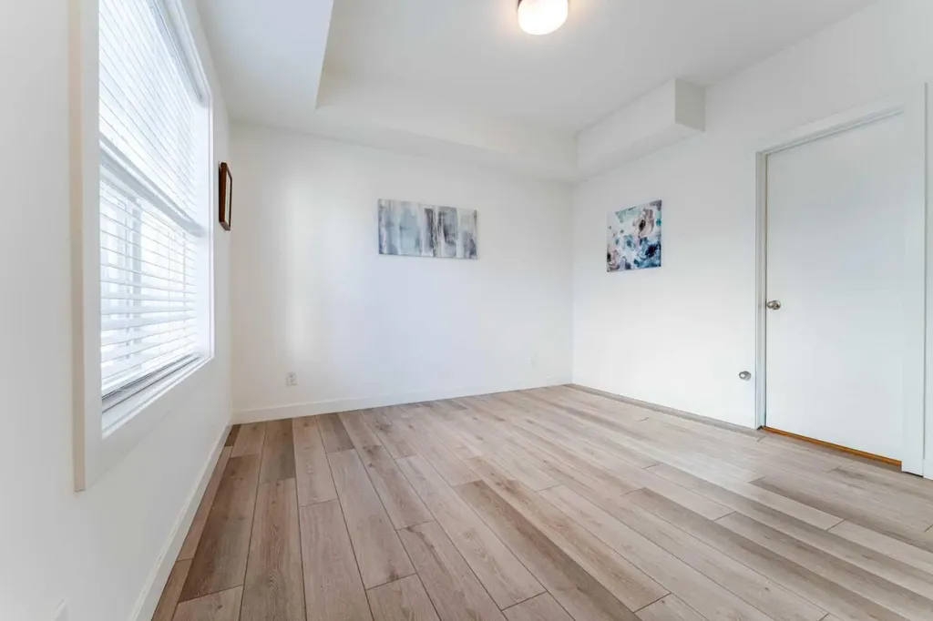 120 Spring Creek Common SW Calgary AB T3H 6E2
