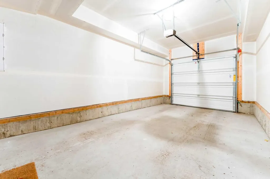 120 Spring Creek Common SW Calgary AB T3H 6E2