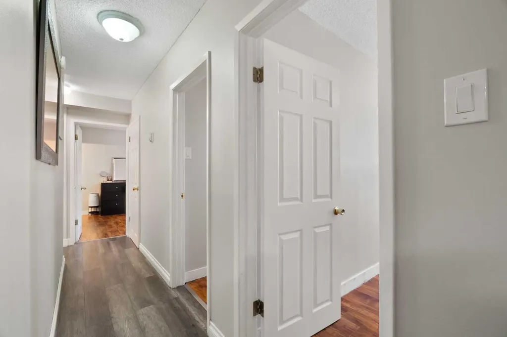 7007 4a Street SW Calgary AB T2V 1A1