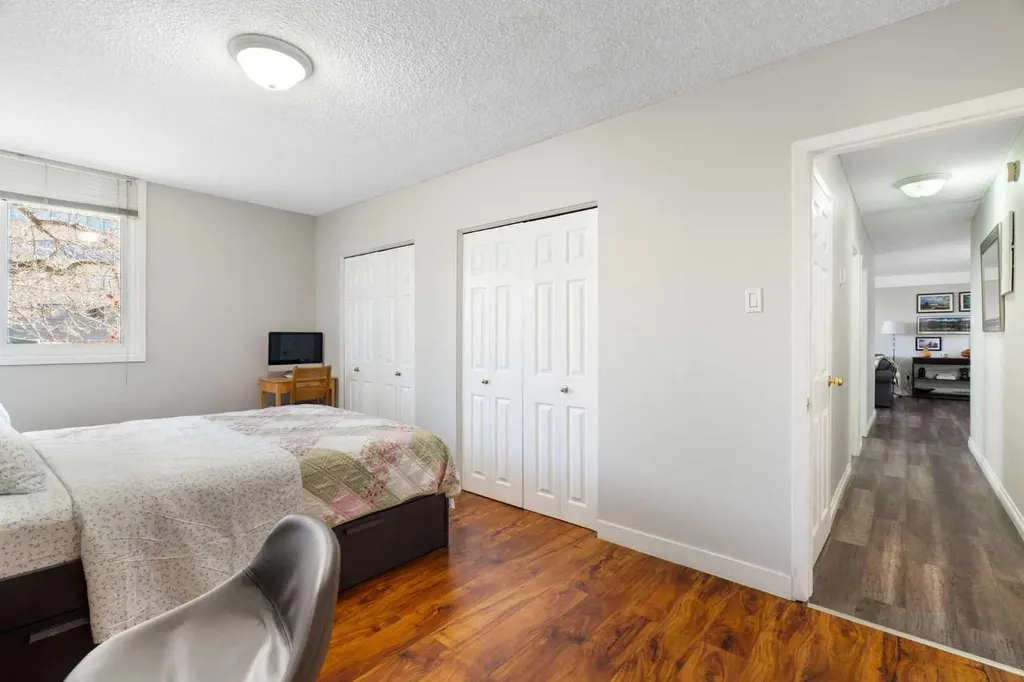 7007 4a Street SW Calgary AB T2V 1A1