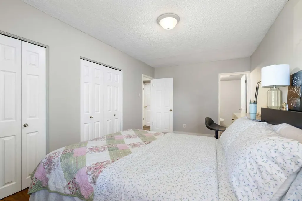 7007 4a Street SW Calgary AB T2V 1A1