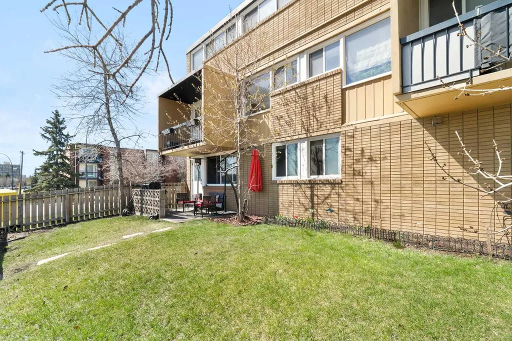 7007 4a Street SW Calgary AB T2V 1A1