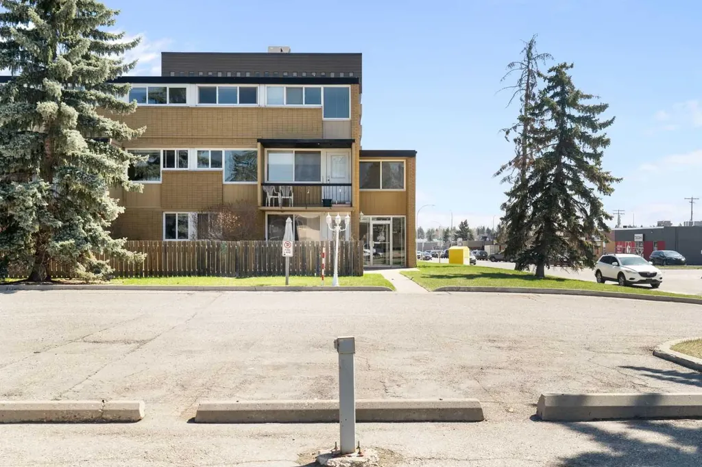 7007 4a Street SW Calgary AB T2V 1A1