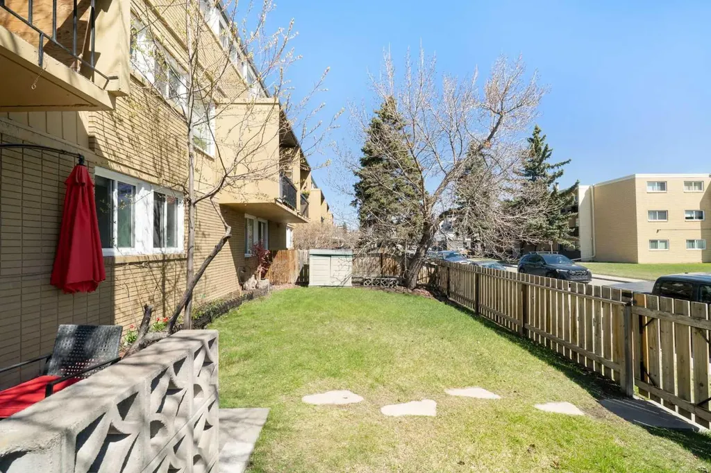 7007 4a Street SW Calgary AB T2V 1A1