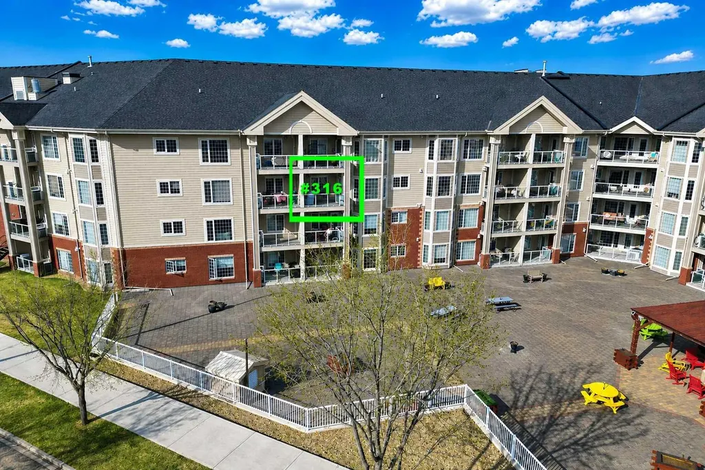 6 Michener Boulevard Red Deer AB T4P 0K5