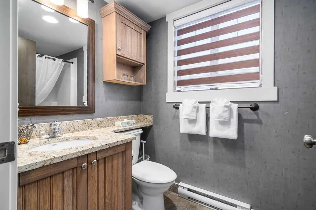 401 4 Street Rural Cypress County AB T0J 1C0
