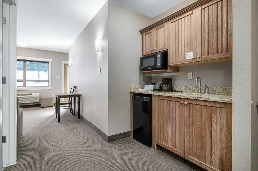 401 4 Street Rural Cypress County AB T0J 1C0