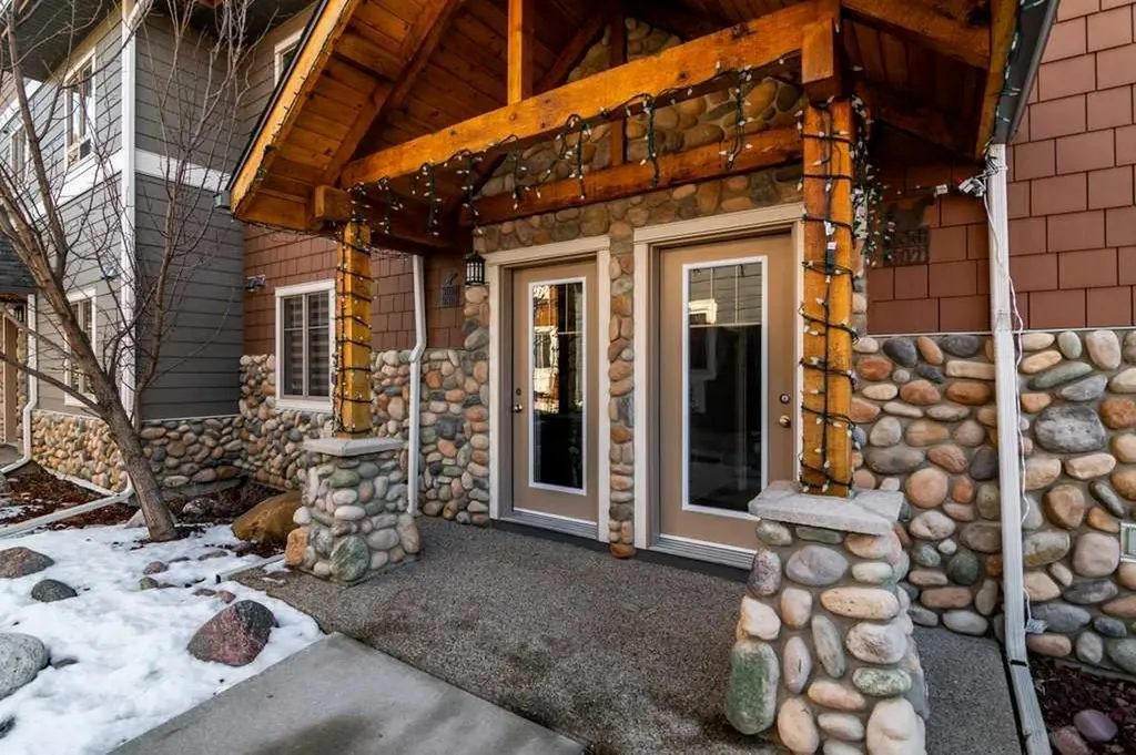 401 4 Street Rural Cypress County AB T0J 1C0