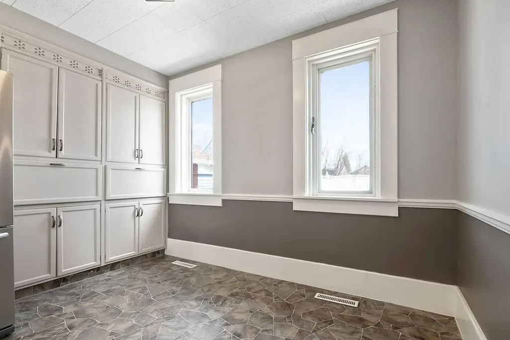 594238 104 Street E Rural Foothills County AB T0L0P0