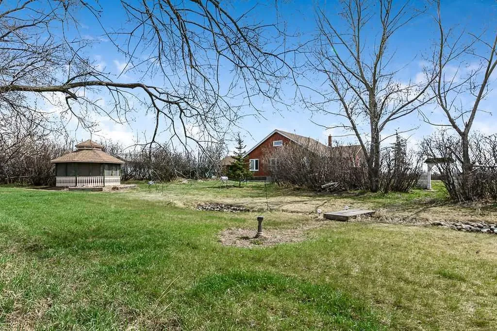 594238 104 Street E Rural Foothills County AB T0L0P0