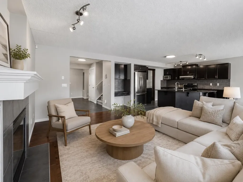 72 Pantego Close NW Calgary AB T3K 0K1