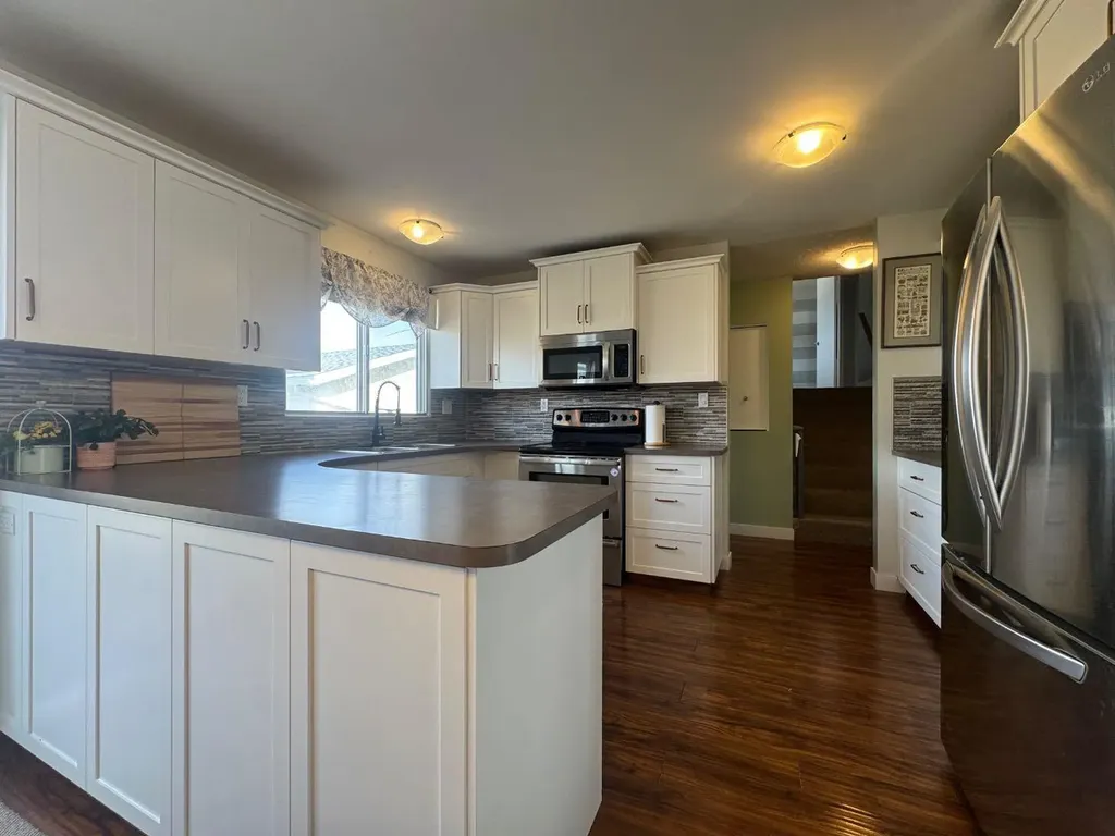 5718 Marler Drive Camrose AB T4V 2S8