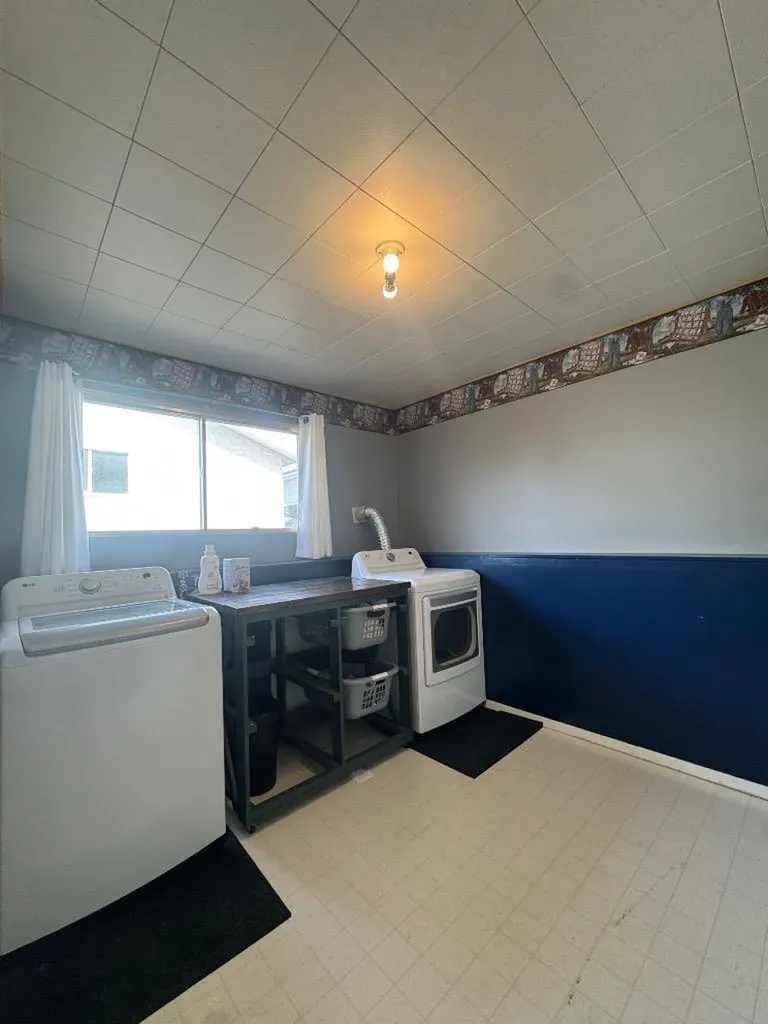 5718 Marler Drive Camrose AB T4V 2S8