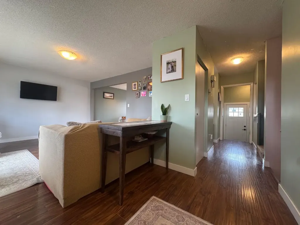 5718 Marler Drive Camrose AB T4V 2S8