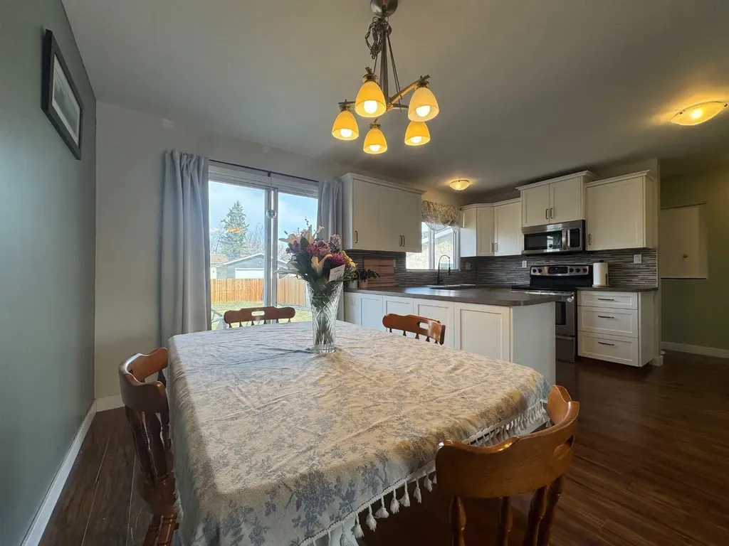 5718 Marler Drive Camrose AB T4V 2S8