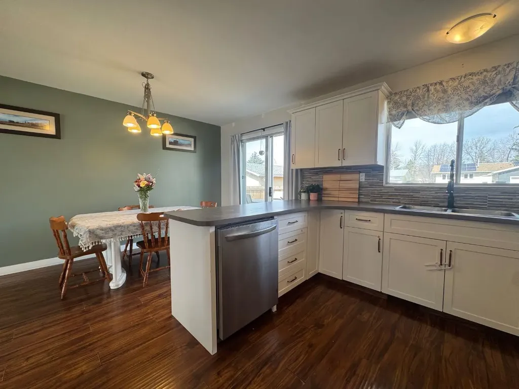 5718 Marler Drive Camrose AB T4V 2S8