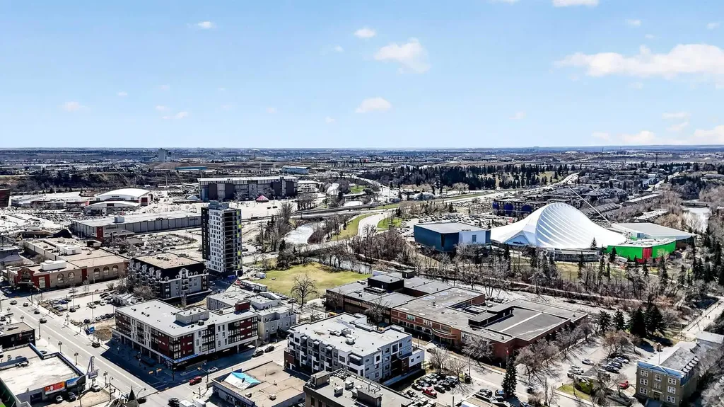 128 15 Avenue SW Calgary AB T2R 0P5