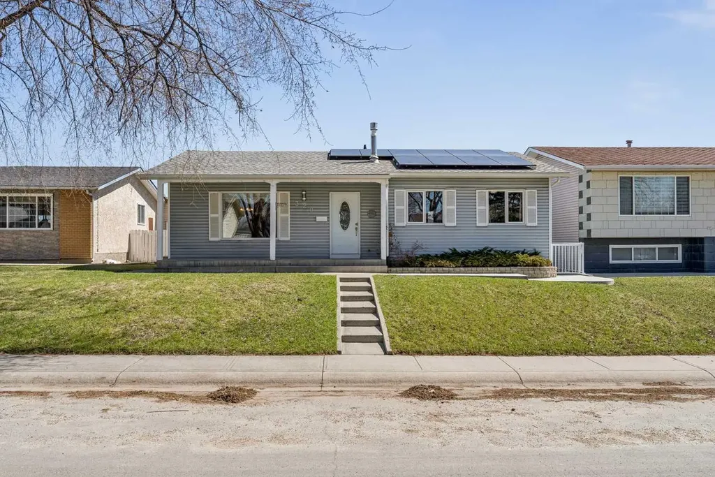 320 Whiteview Road NE Calgary AB T1Y 1P8