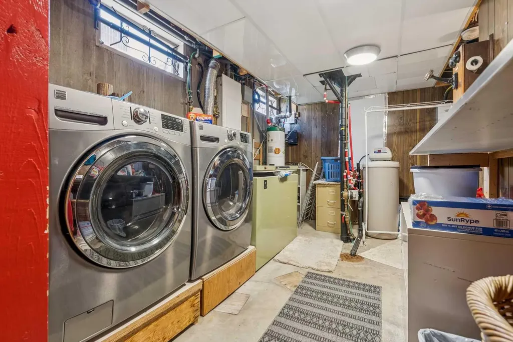 320 Whiteview Road NE Calgary AB T1Y 1P8