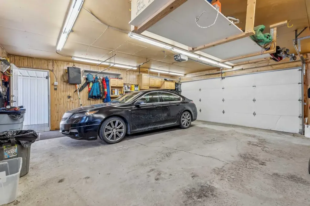320 Whiteview Road NE Calgary AB T1Y 1P8