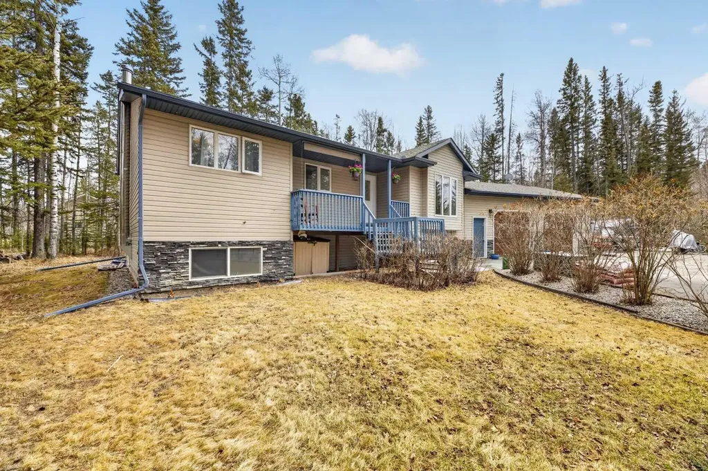 5241 Township Road 325 A Rural Mountain View County AB T0M1x0