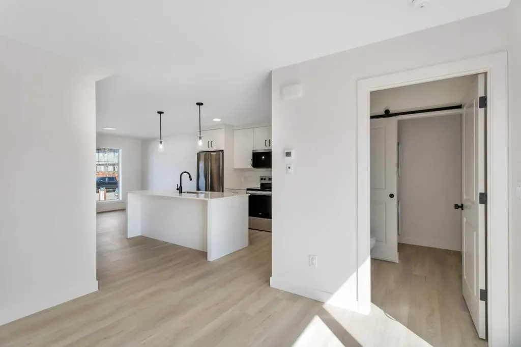 157 Athens Road Blackfalds AB T4M 0Y6